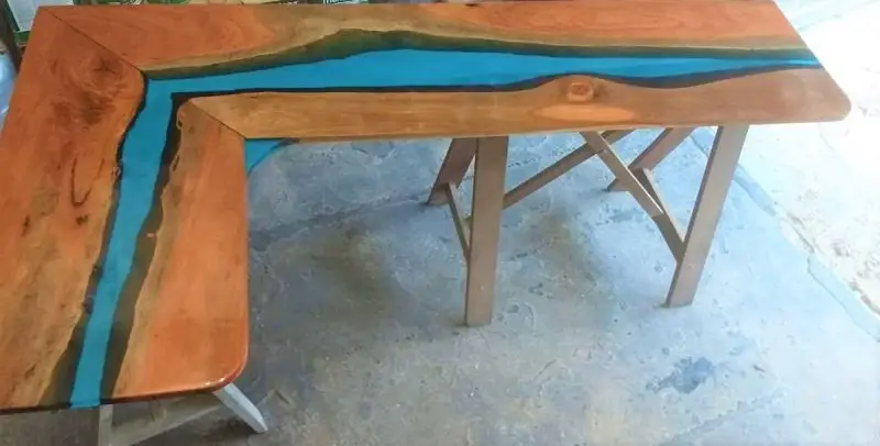 Imagem ilustrativa de Resina epóxi para mesa