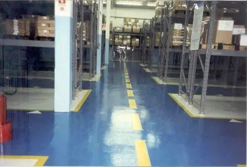 Imagem ilustrativa de Resina epoxi para piso industrial preço