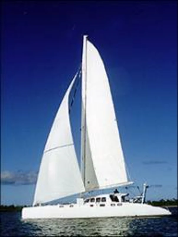 Imagem ilustrativa de Sistema epóxi para compósitos náuticos estruturais